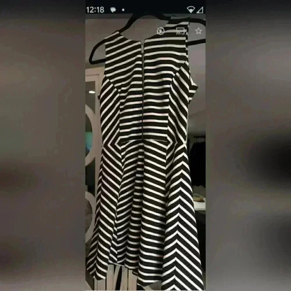 Dress Black and white stripes. Michael Kors.  Size 6